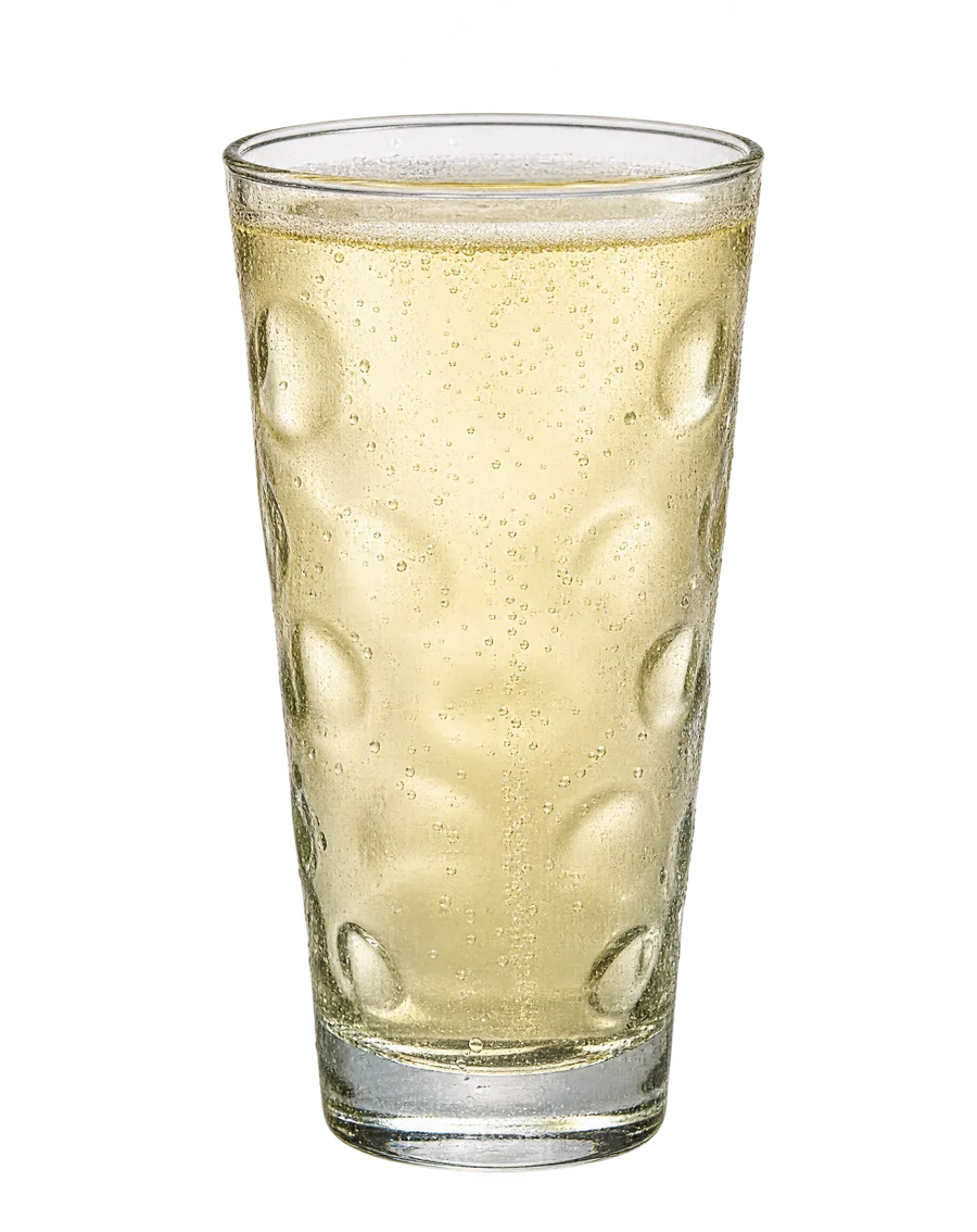 Riesling-Schorle im Pfälzer Dubbeglas